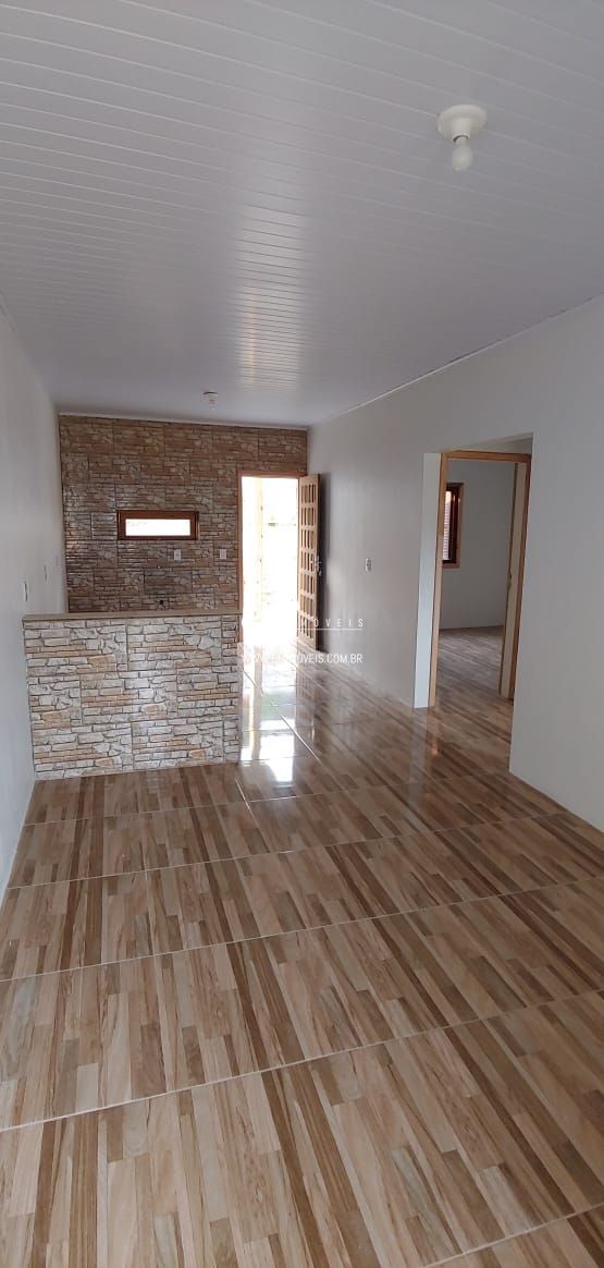 Casa à venda com 2 quartos, 66m² - Foto 4