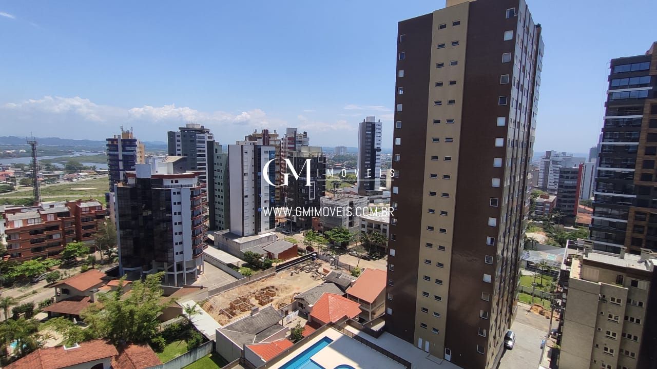 Apartamento à venda com 4 quartos, 214m² - Foto 6