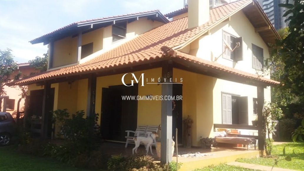 Casa, 3 quartos, 210 m² - Foto 1