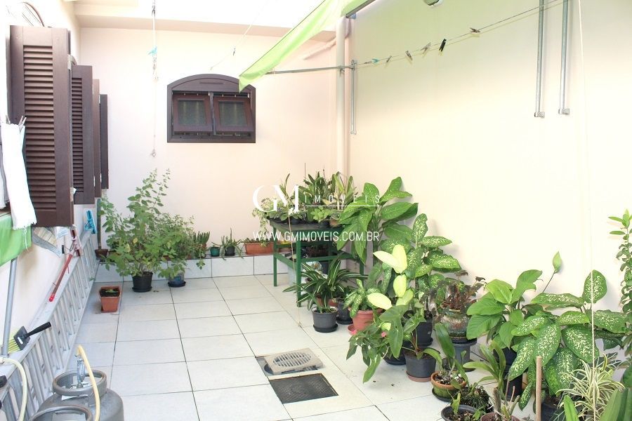 Casa, 5 quartos, 300 m² - Foto 9