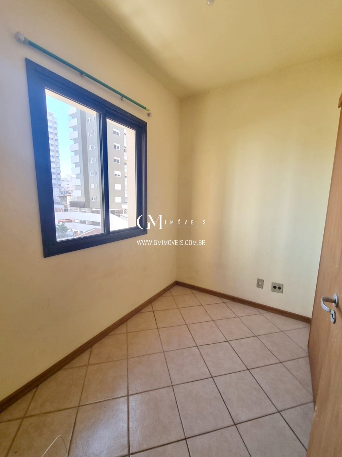 Apartamento à venda com 3 quartos, 180m² - Foto 15