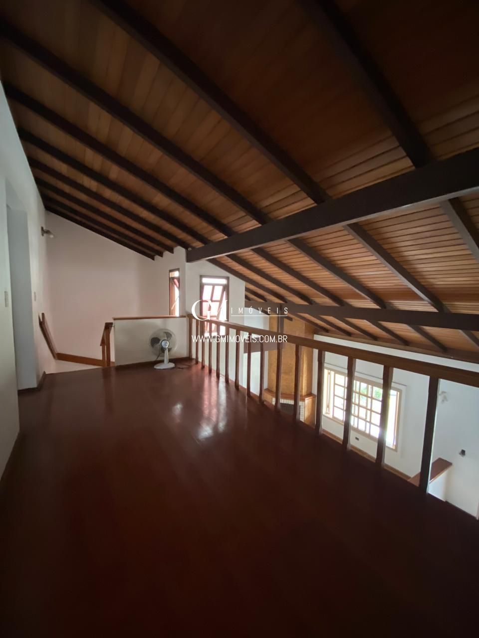 Casa à venda com 4 quartos, 315m² - Foto 13