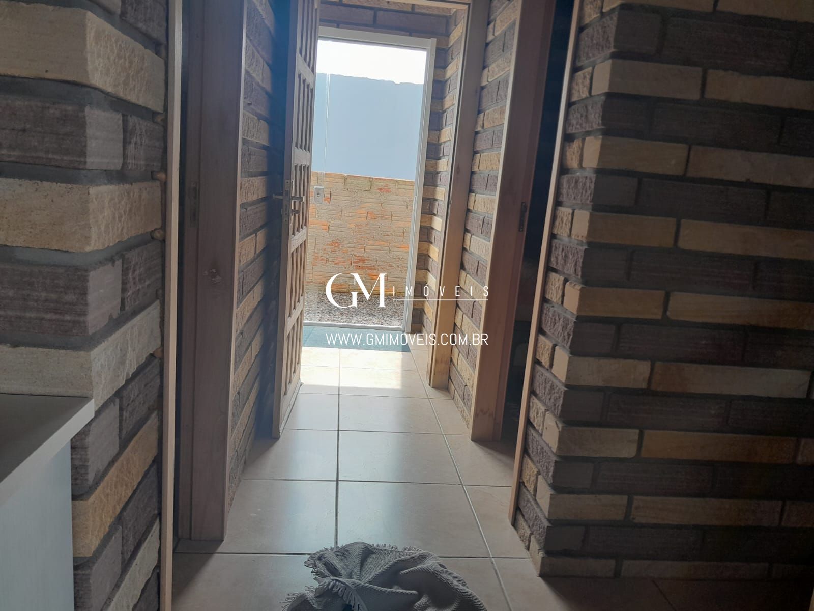 Casa à venda com 6 quartos, 236m² - Foto 10