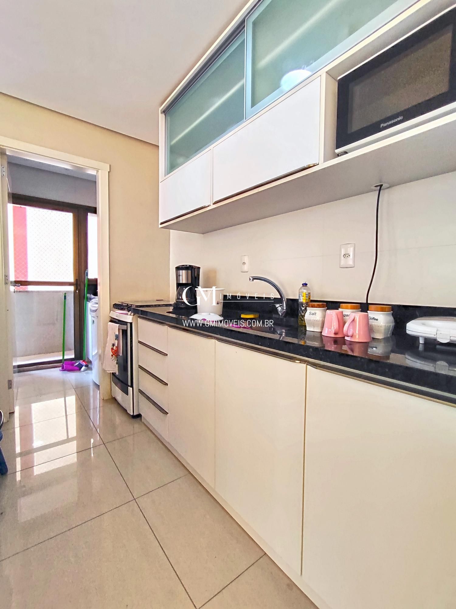 Apartamento à venda com 3 quartos, 140m² - Foto 8