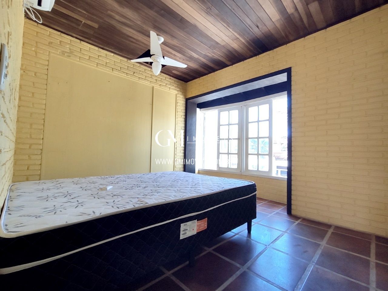 Casa à venda com 4 quartos, 266m² - Foto 18