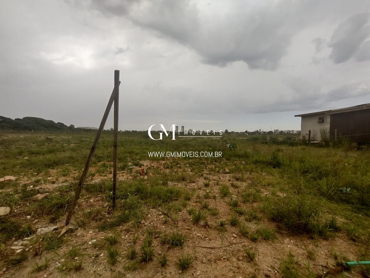 Terreno à venda, 240m² - Foto 2