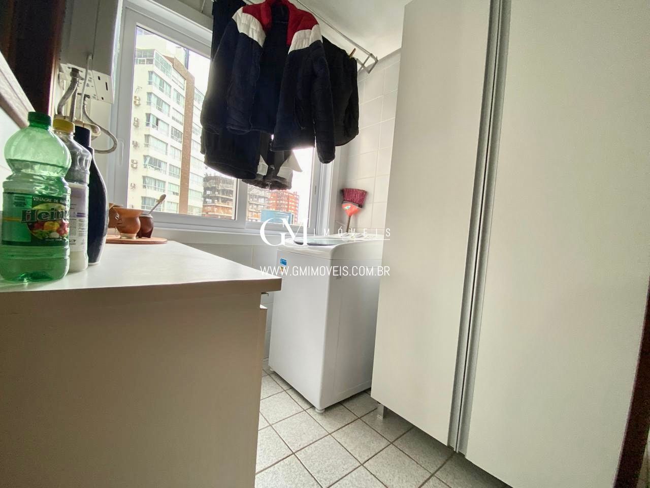 Apartamento à venda com 3 quartos, 140m² - Foto 5