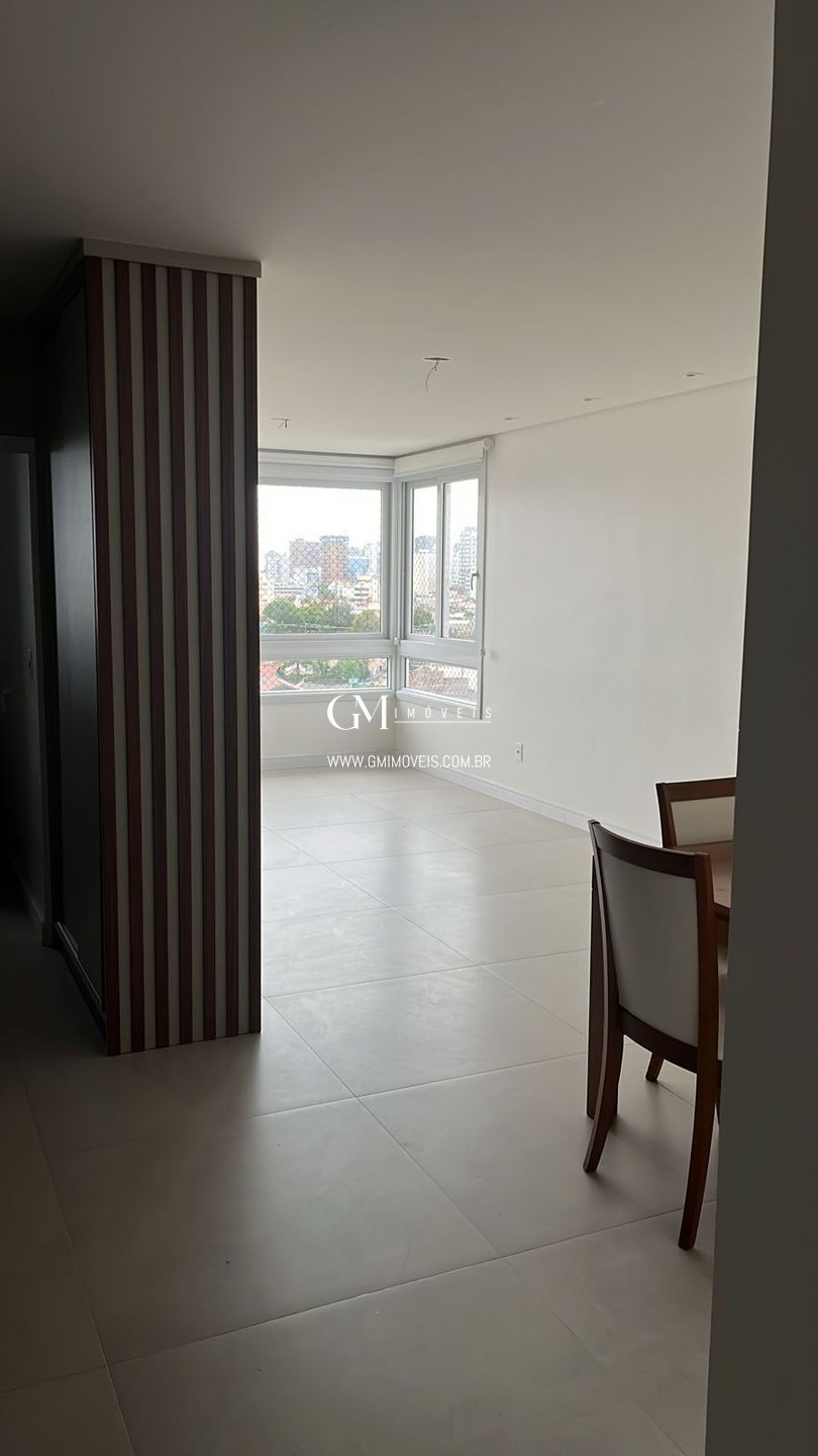 Apartamento à venda com 3 quartos, 94m² - Foto 2