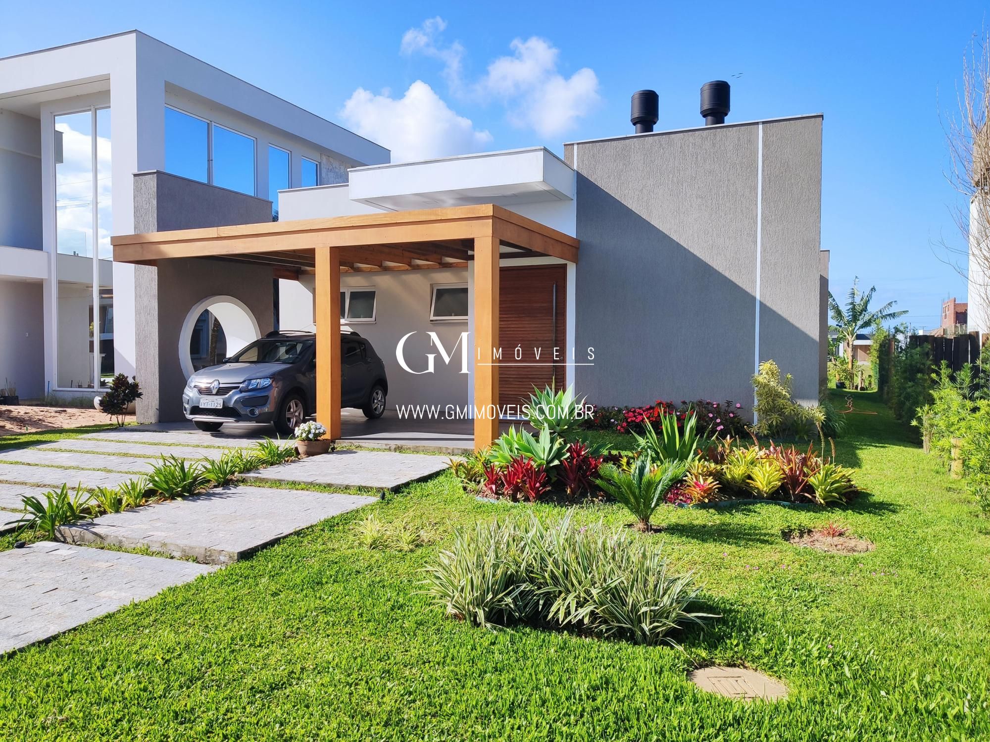 Casa de Condomínio à venda com 3 quartos, 198m² - Foto 1