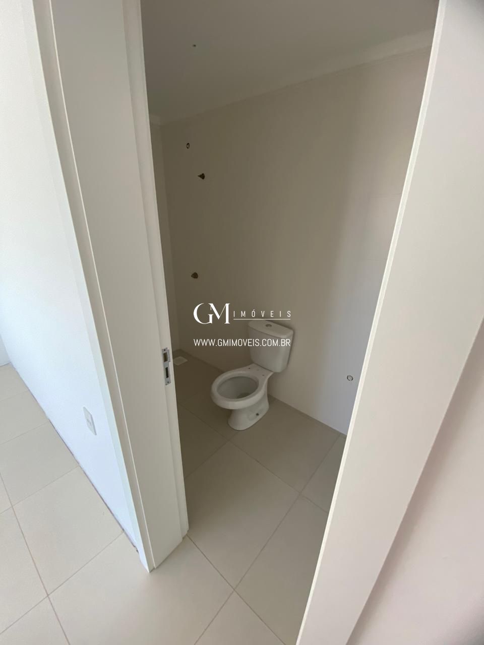 Apartamento à venda com 2 quartos, 75m² - Foto 19