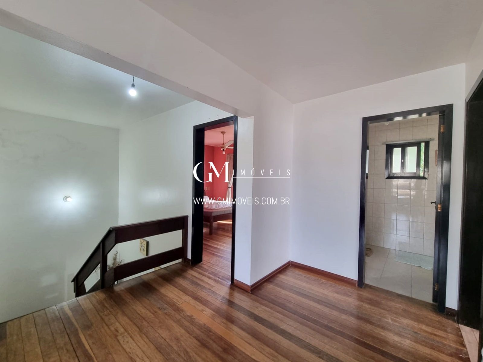 Casa à venda com 4 quartos, 255m² - Foto 12