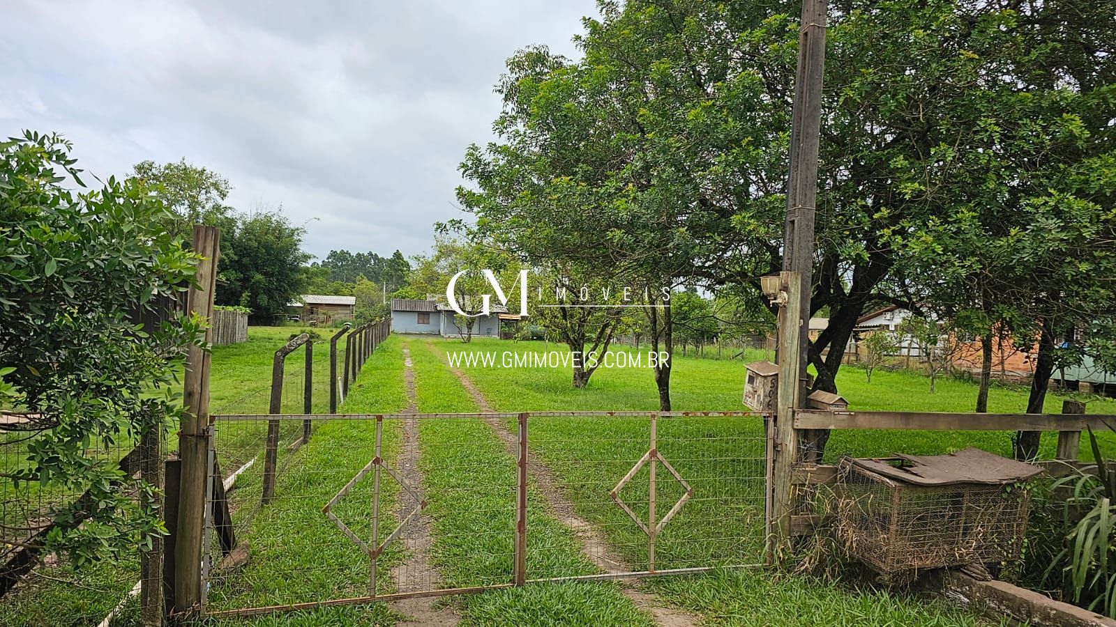 Fazenda à venda com 2 quartos, 90m² - Foto 3