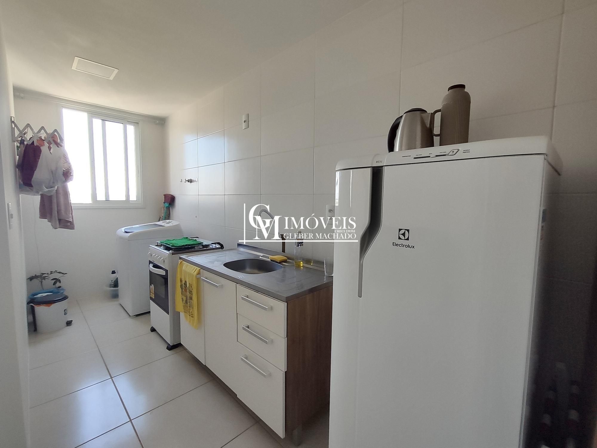 Apartamento 2 dormitórios em prédio com piscina Torres RS