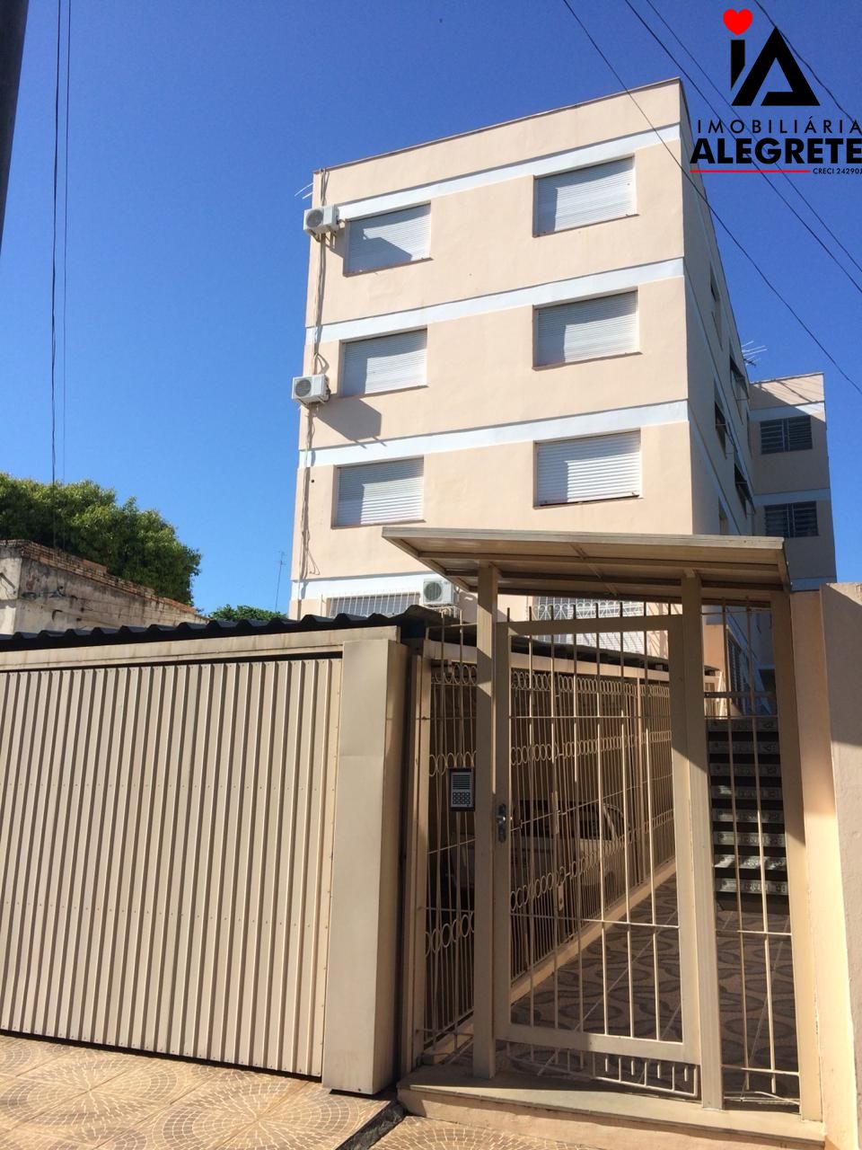 Apartamento  venda  no Centro - Alegrete, RS. Imveis