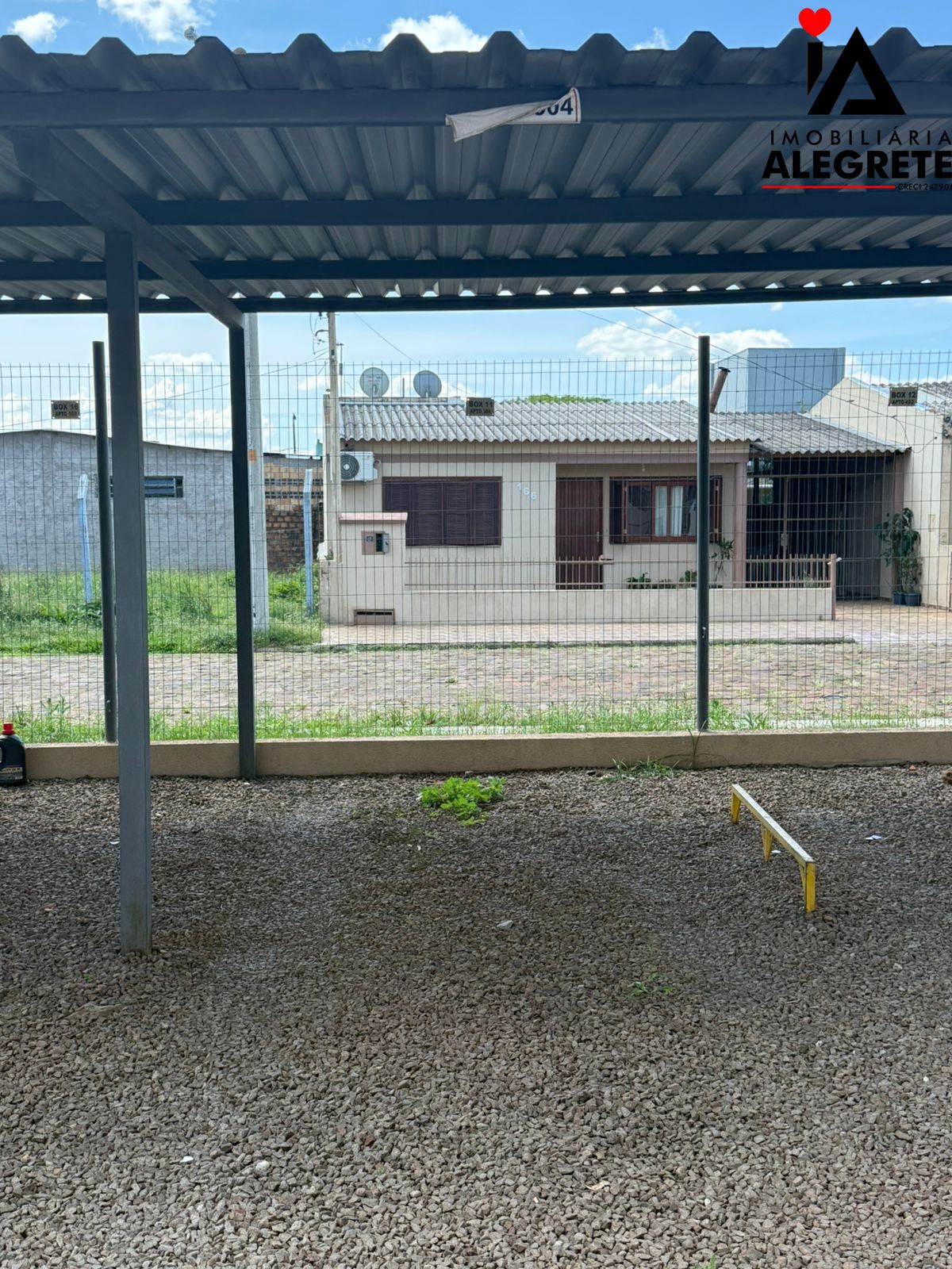 Apartamento com 2 Dormitórios para alugar, por R$ 1.000,00 Apartamento com 2 Dormitórios para alugar, por R$ 1.000,00