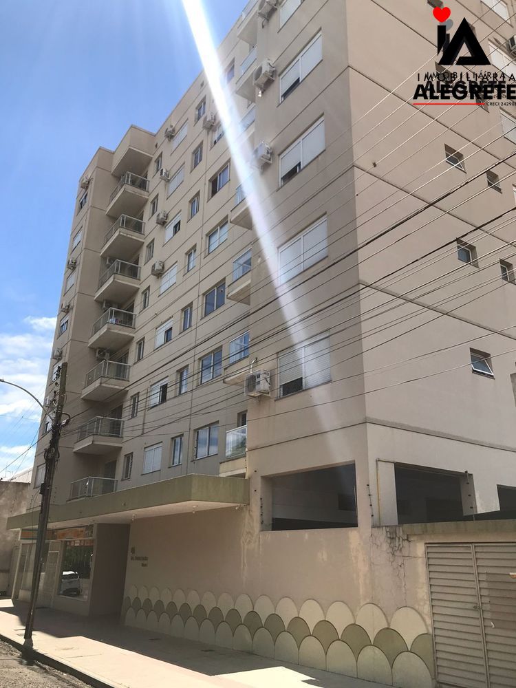 Apartamento para alugar  no Centro - Alegrete, RS. Imóveis