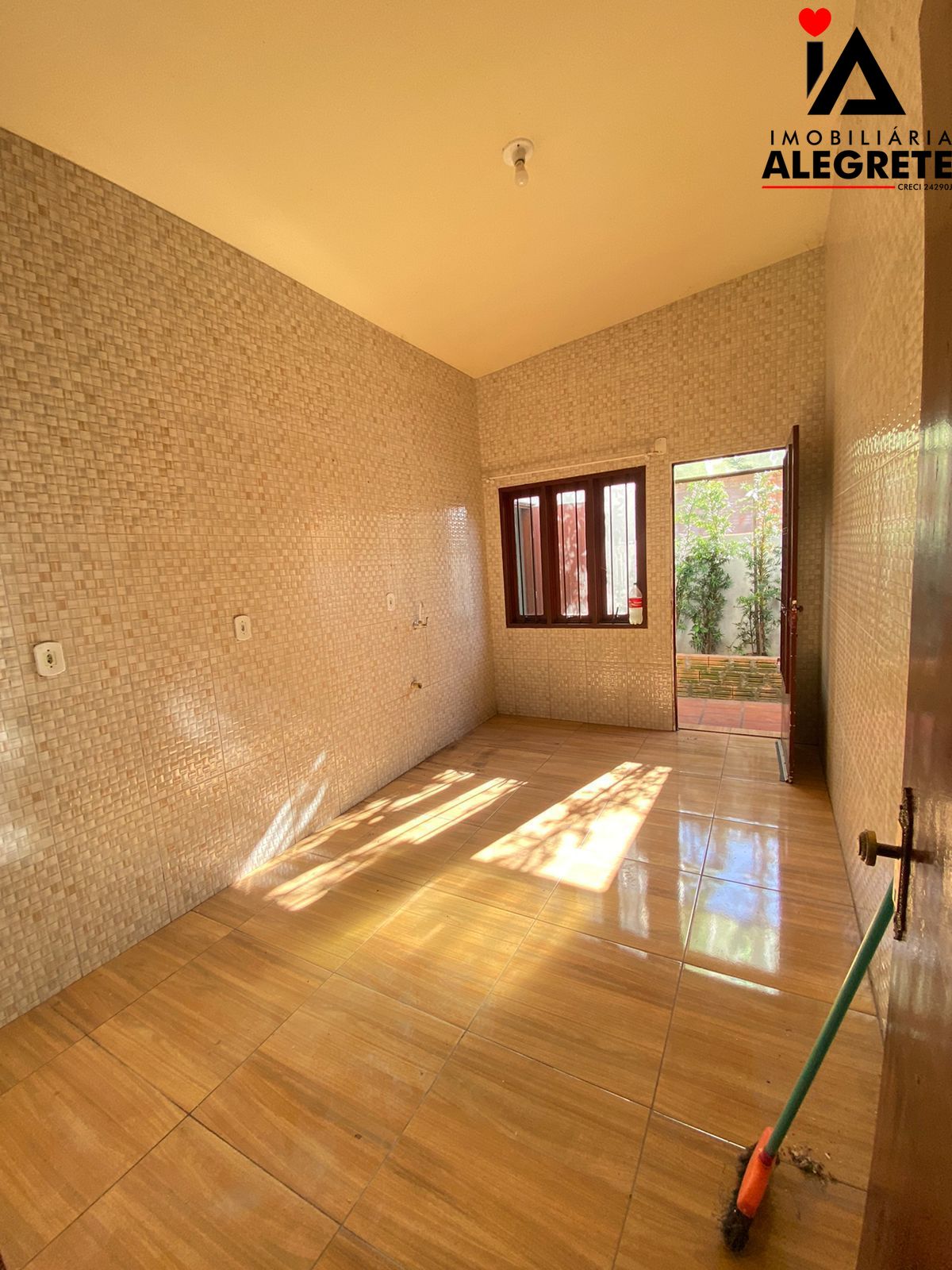 Casa para alugar  no Inêz - Alegrete, RS. Imóveis