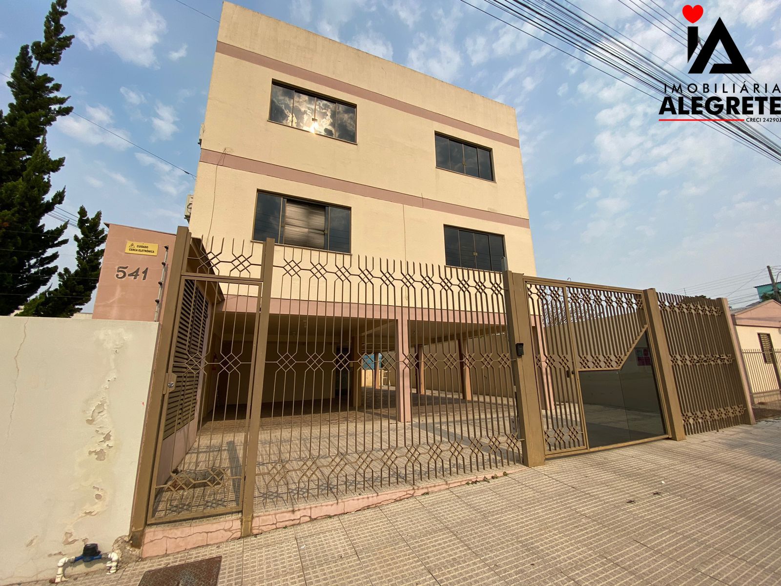 Apartamento para alugar  no Santos Dumont - Alegrete, RS. Imóveis