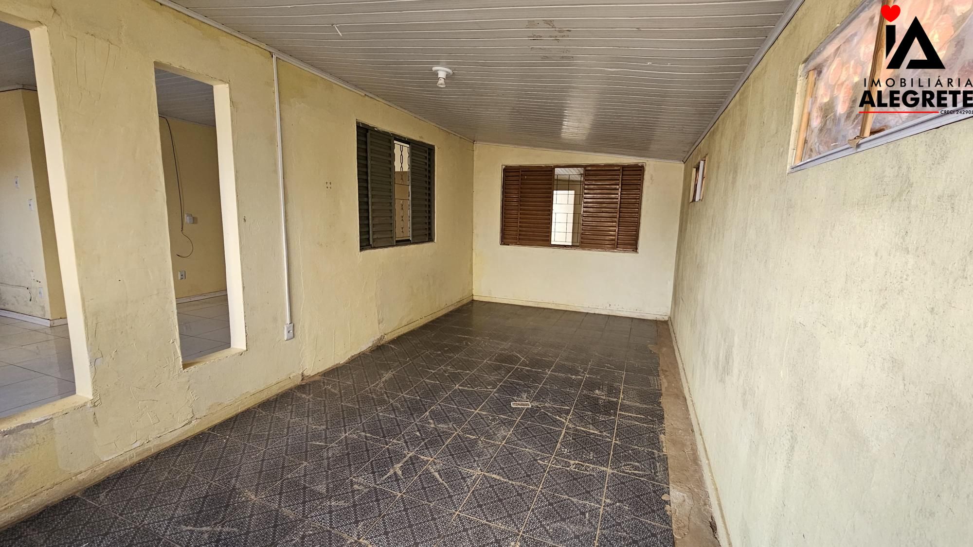 Casa com 2 Dormitórios para alugar,  por R$ 1.400,00 Casa com 2 Dormitórios para alugar,  por R$ 1.400,00