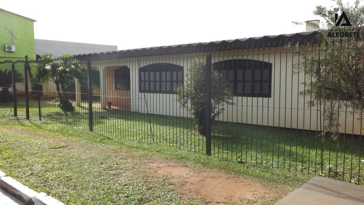 Casa  venda  no Centro - Manoel Viana, RS. Imveis