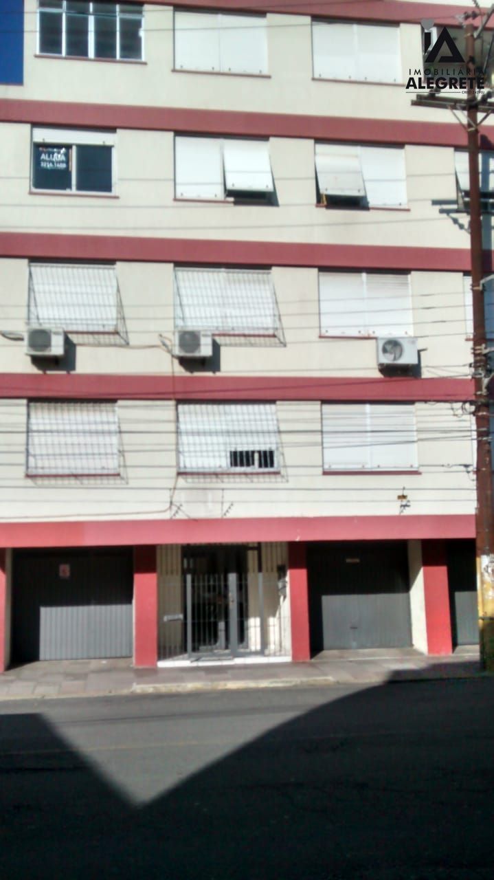 Apartamento  venda  no Cidade Baixa - Porto Alegre, RS. Imveis