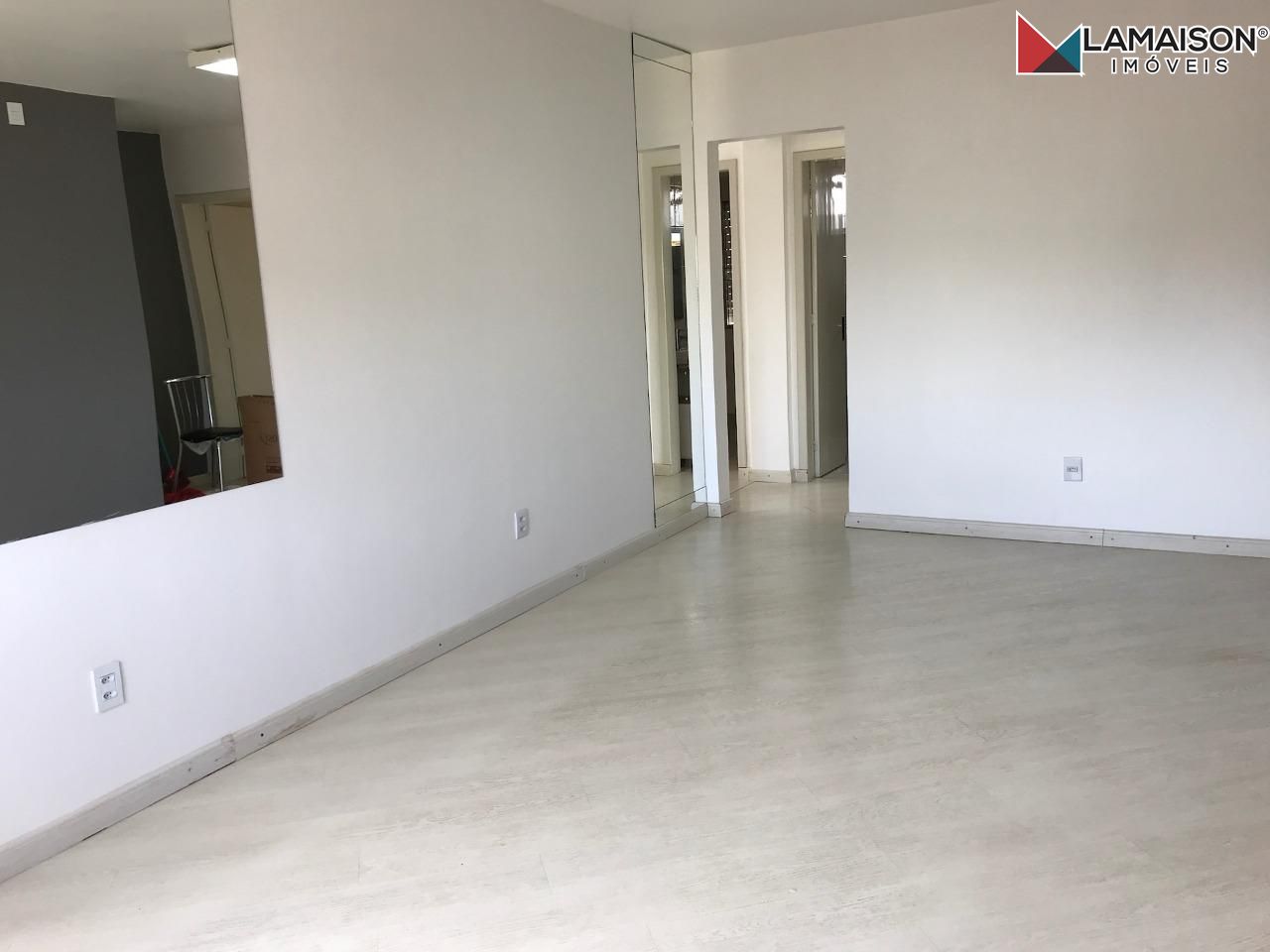 Apartamento à venda com 2 quartos, 98m² - Foto 11