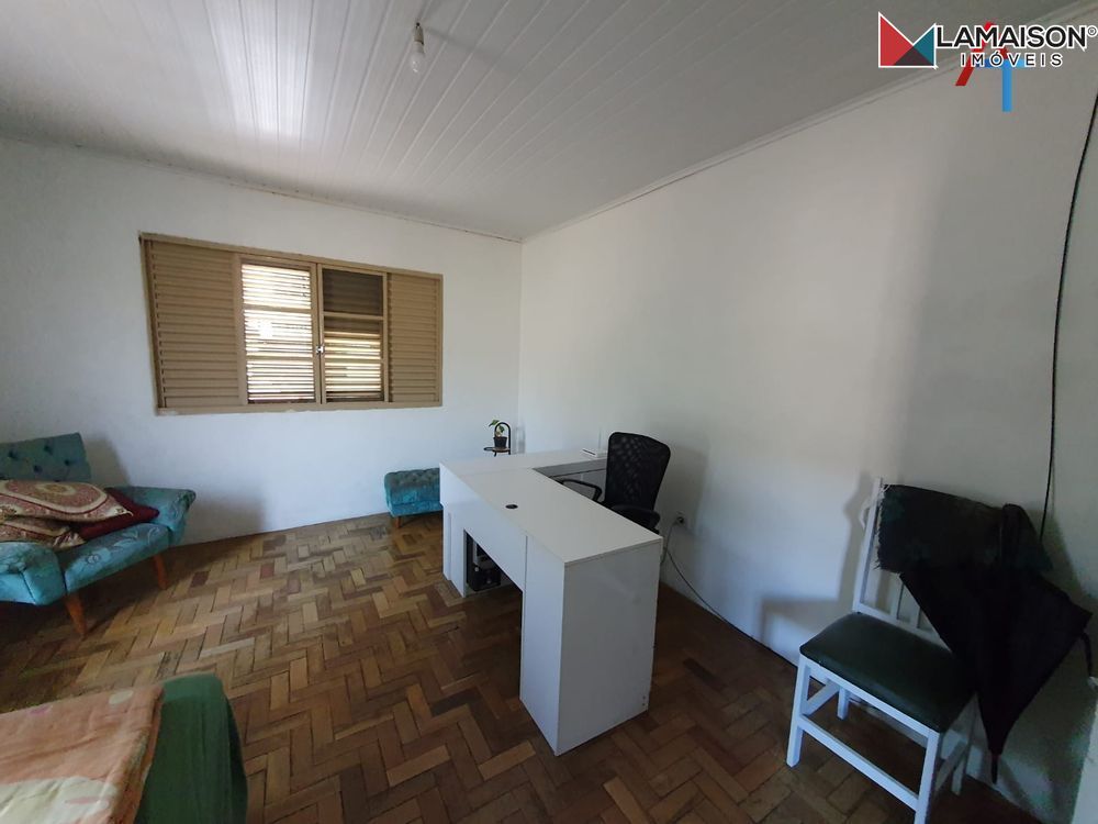 Casa à venda com 2 quartos, 308m² - Foto 11