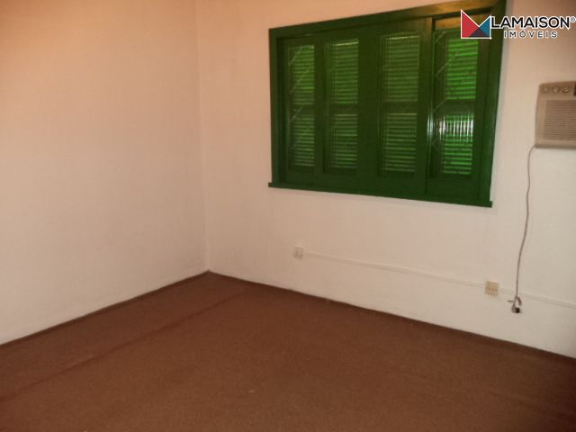 Casa à venda com 3 quartos, 160m² - Foto 3