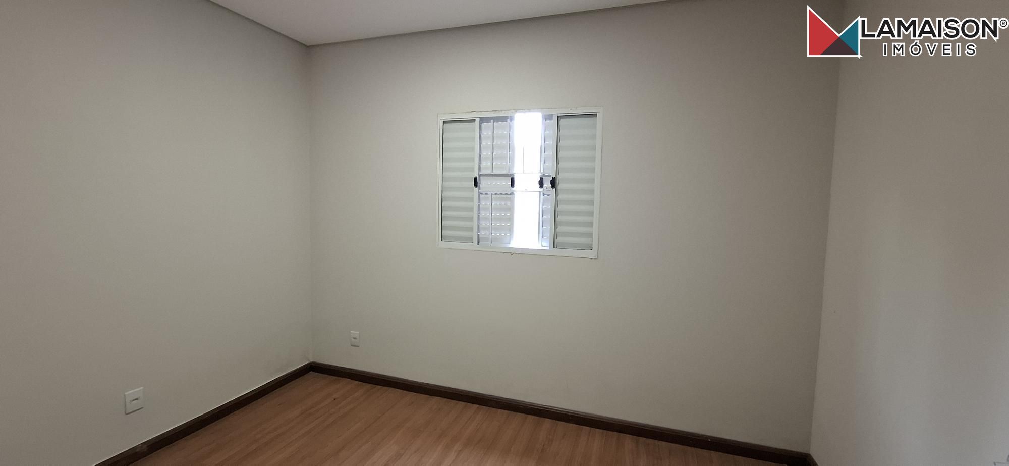 Casa à venda com 3 quartos, 142m² - Foto 10