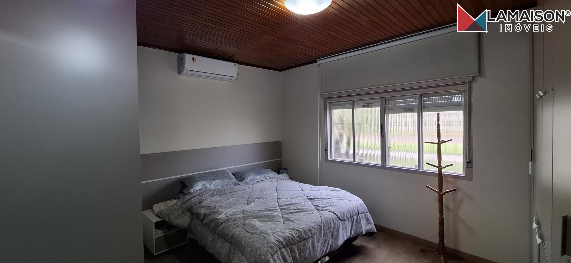Casa à venda com 3 quartos, 200m² - Foto 5