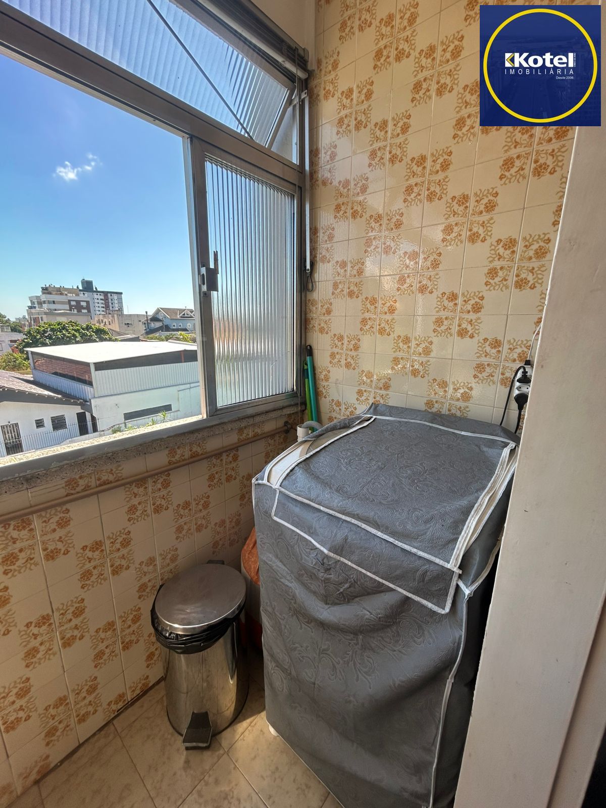 Apartamento de 2 quartos, ótima iluminação e ventilação B. Cristo Redentor.