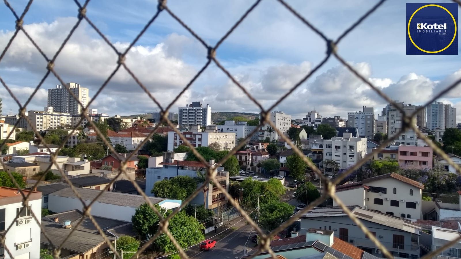 Apartamento com 02 quartos (01 suíte) e 03 Vagas no Bairro Cristo Redentor