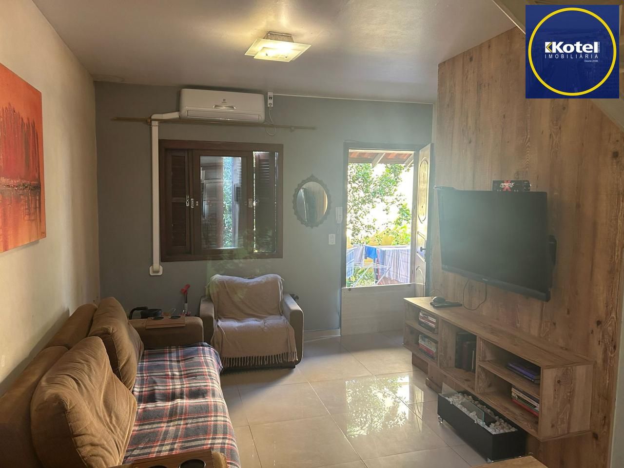 CASA 2 DORMITORIOS, 1 BANHEIRO, 1 VAGA EM CONDOMINIO RESIDENCIAL NA ZONA SUL PORTO ALEGRE