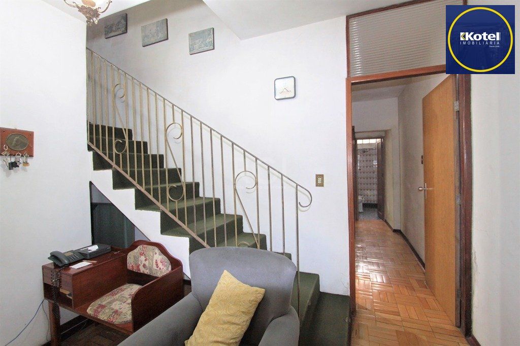Casa para Venda - 187m², 3 dormitórios, sendo 1 suites, 2 vagas - Jardim São Pedro