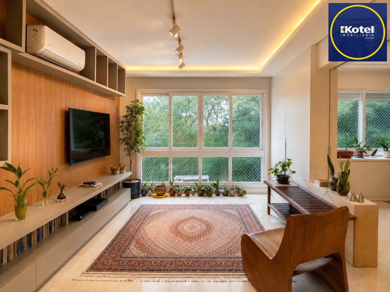 Apartamento de 3 dormitórios à venda no bairro Mont Serrat em Porto Alegre.