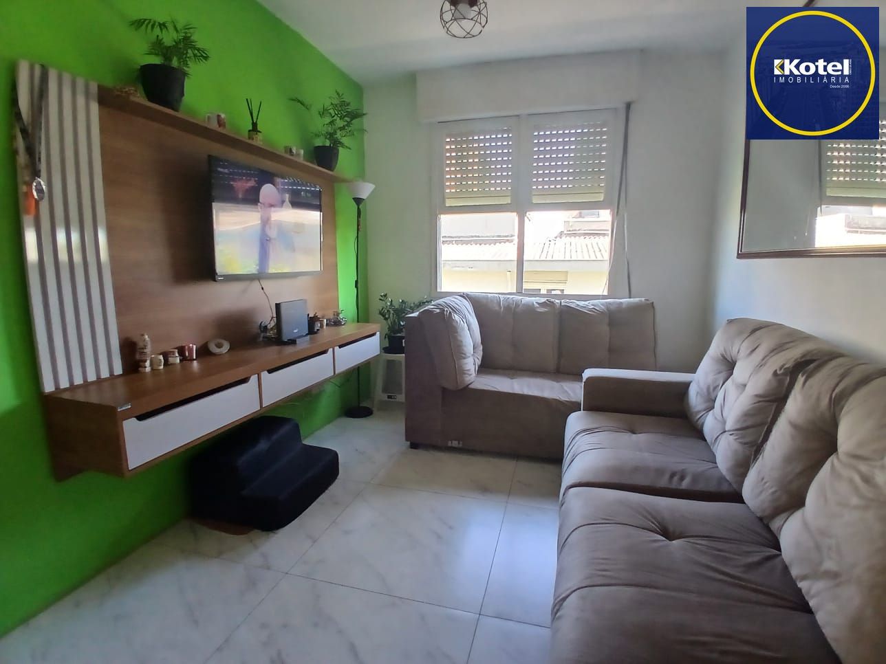 Apartamento de 02 dormitorios a venda na Av do Forte - Porto Alegre/RS