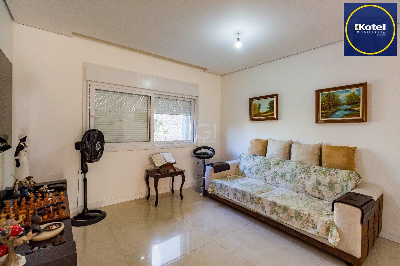 Casa 3 quartos à venda, 252m², Jardim São Pedro - Porto Alegre