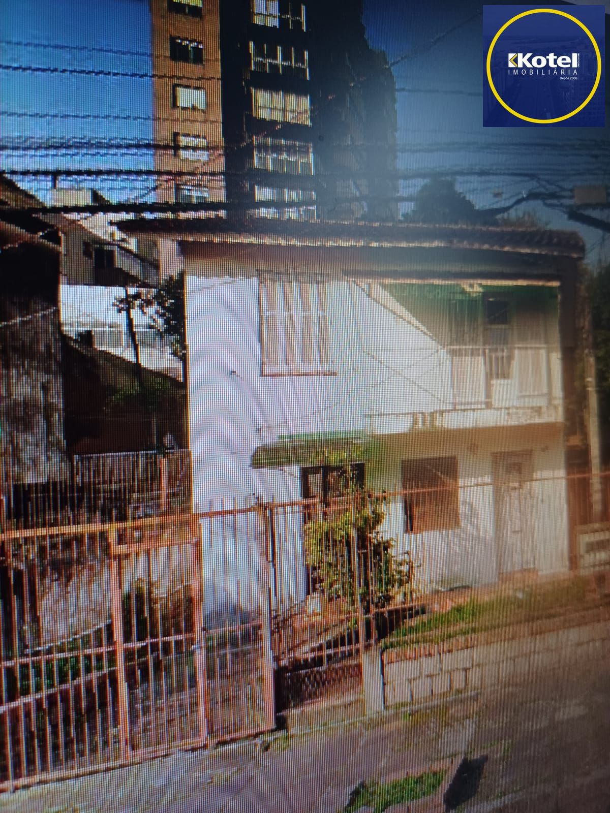 Casa 3 quartos à venda, 314m², Jardim São Pedro - Porto Alegre