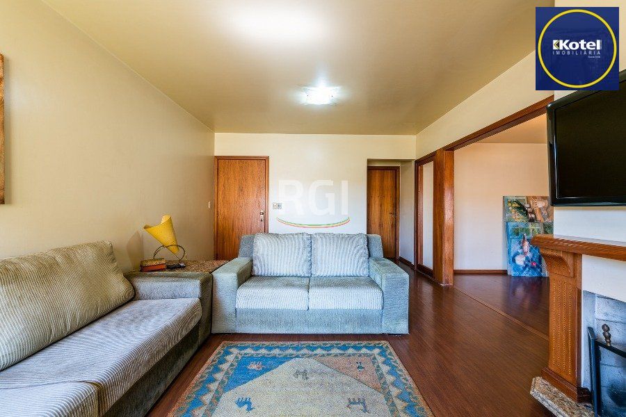 Apartamento para Venda - 135.5m², 3 dormitórios, sendo 1 suites, 2 vagas - Rio Branco