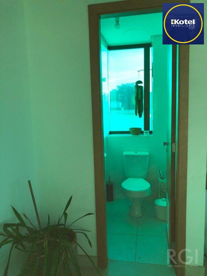Sala Comercial à venda, 52m², Santa Maria Goretti - Porto Alegre