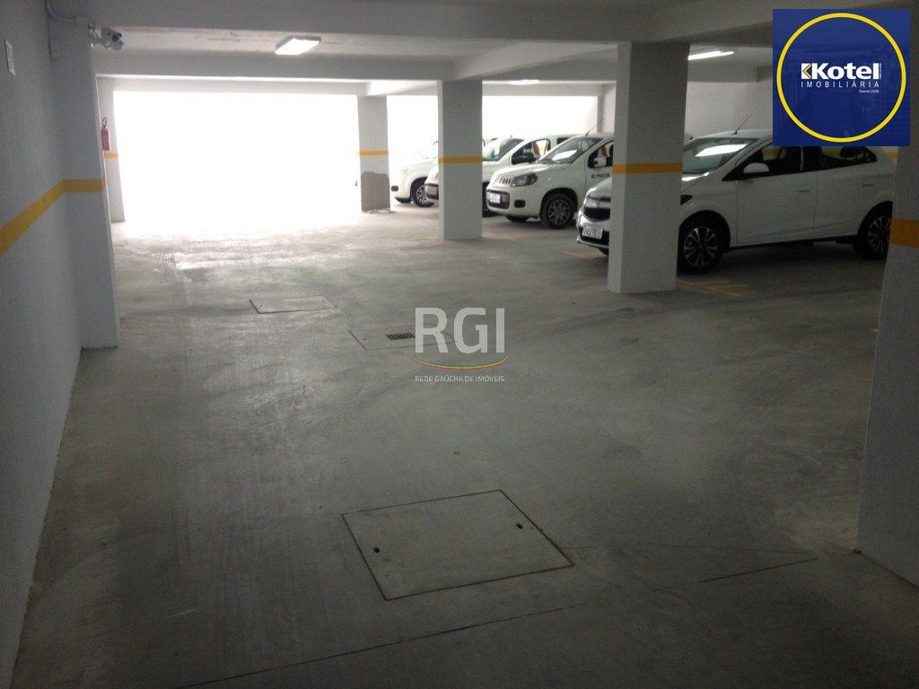 Conjunto/Sala para Venda - 73m², 0 dormitórios, 1 vaga - São João