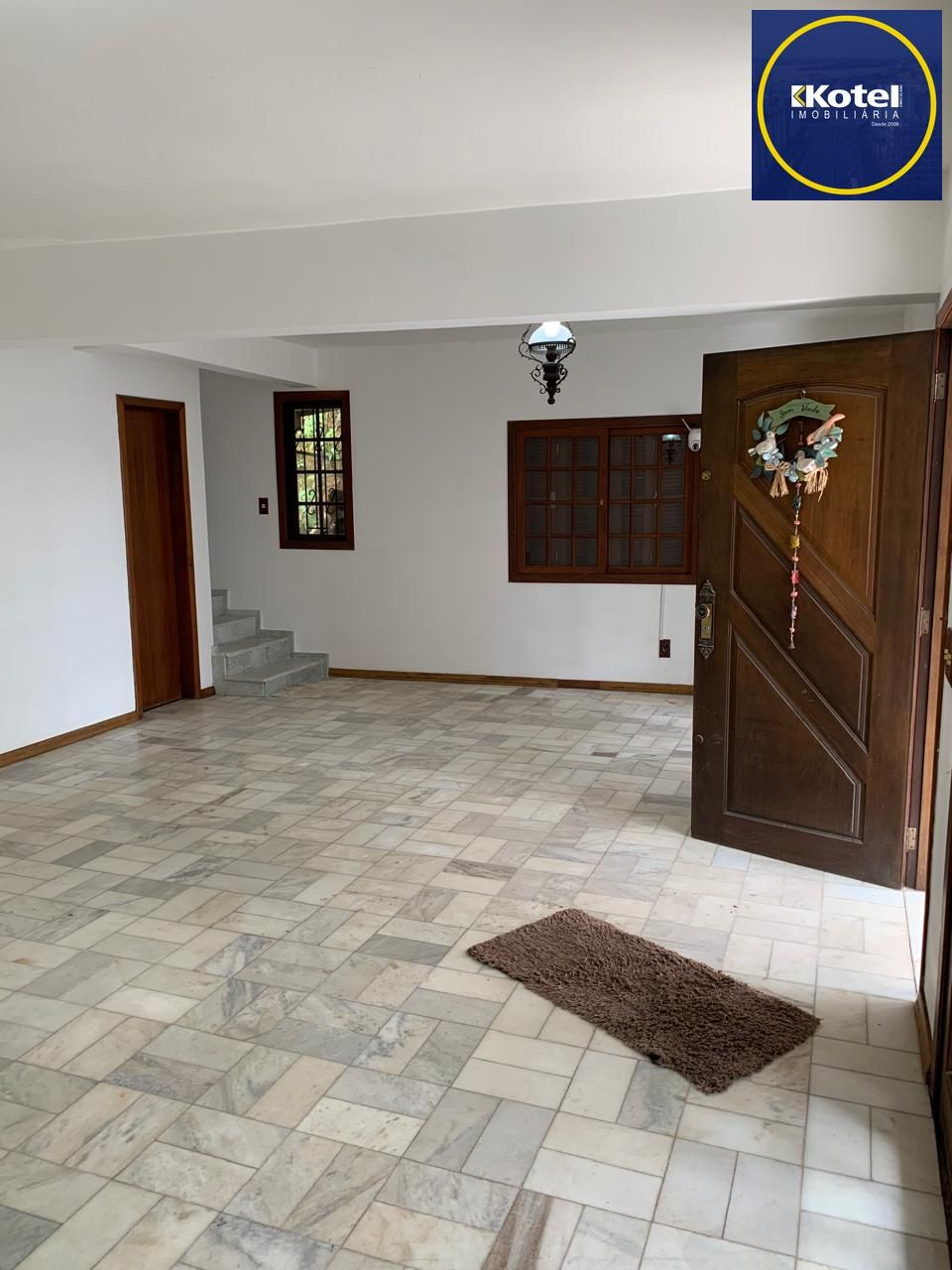 PRÉDIO COM 2 APARTAMENTOS  COM 1 E 2 DORMITÓRIOS - BAIRRO NONOAI