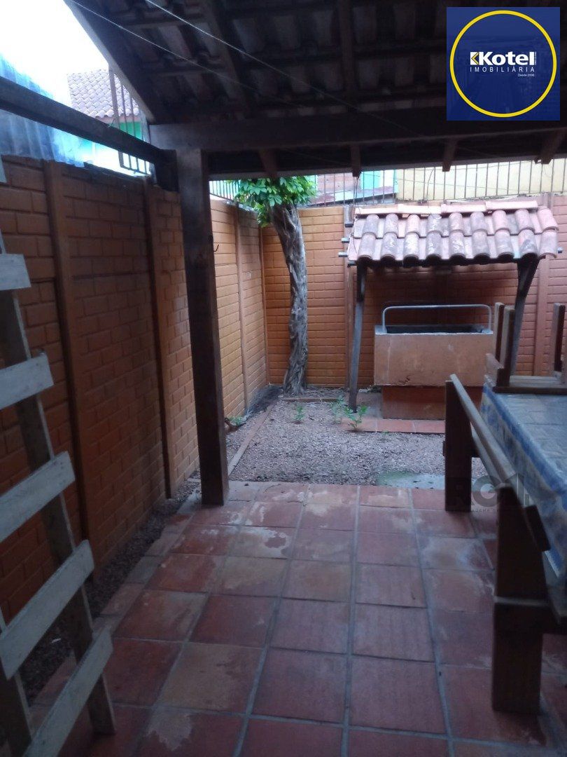 Casa de Condomínio 2 quartos à venda, 85m², Aberta dos Morros - Porto Alegre