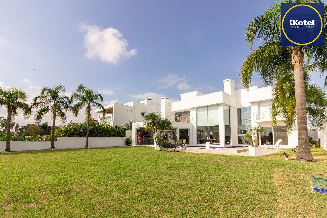 Casa para venda no condomínio Terra Ville com 3 dormitórios, sendo 3 suites e  4 vagas