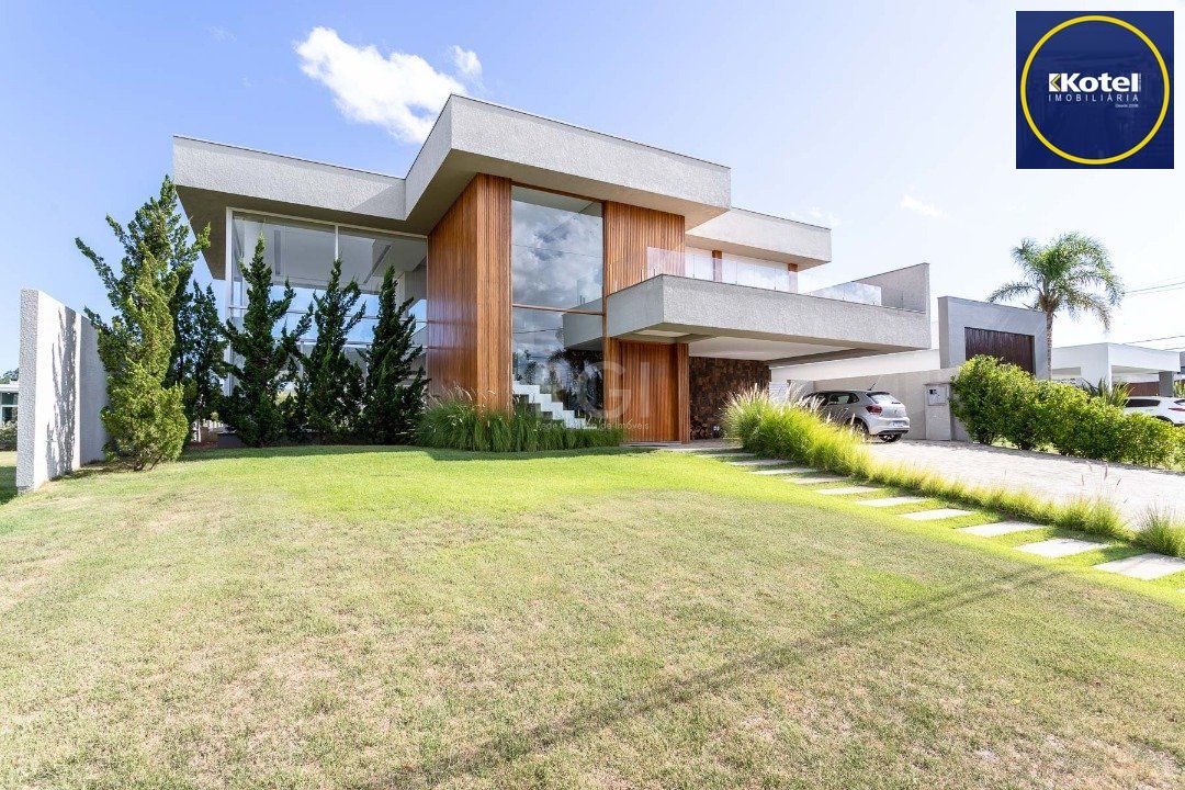 Casa Condominio para Venda - 380m², 3 dormitórios, sendo 3 suites, 6 vagas - Terra Ville