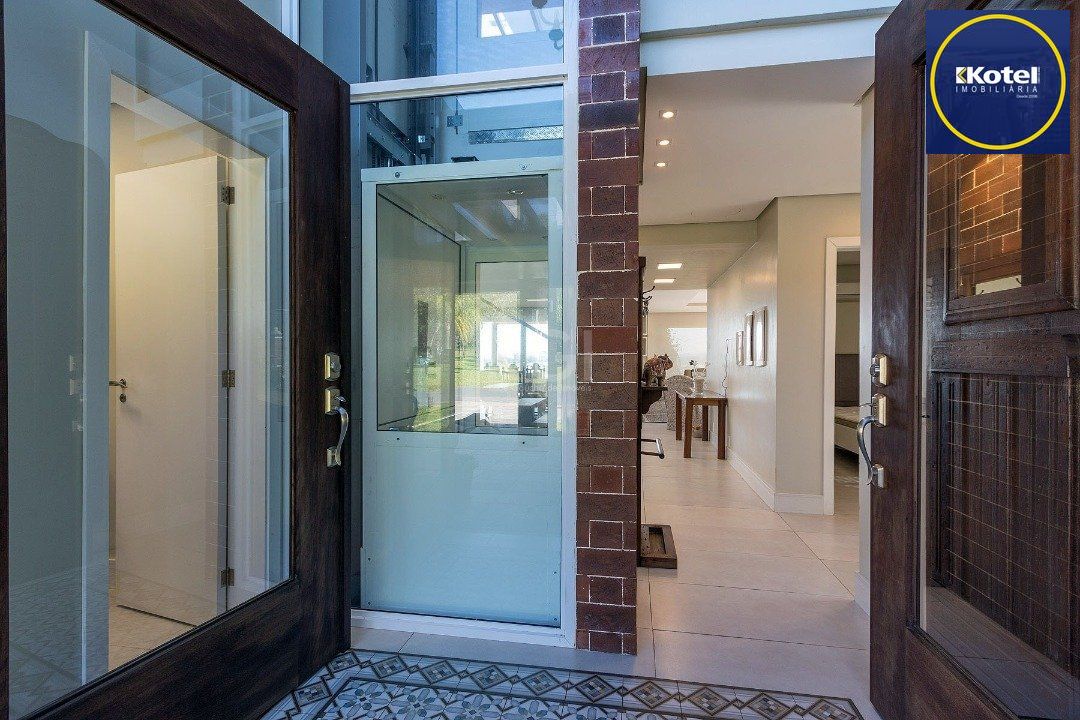 Casa Condominio para Venda com elevador- 480.25m², 5 dormitórios (4 suites), 4 vagas - Terra Ville