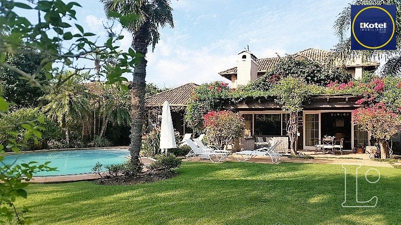 Casa Condominio para Venda - 341.68m², 3 dormitórios, sendo 3 suites, 2 vagas - Terra Ville