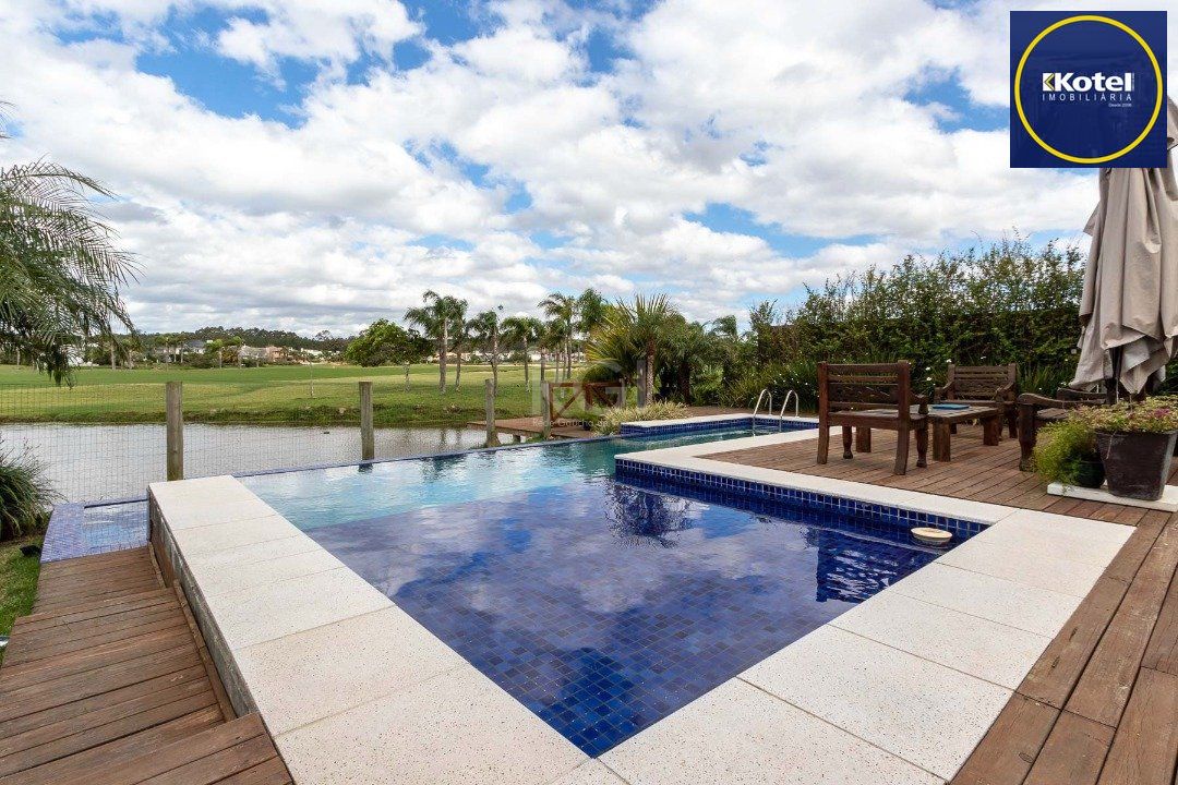 Casa Condominio Terra Ville para Venda - 339.3m², 4 suites, 6 vagas - e fundo lago.