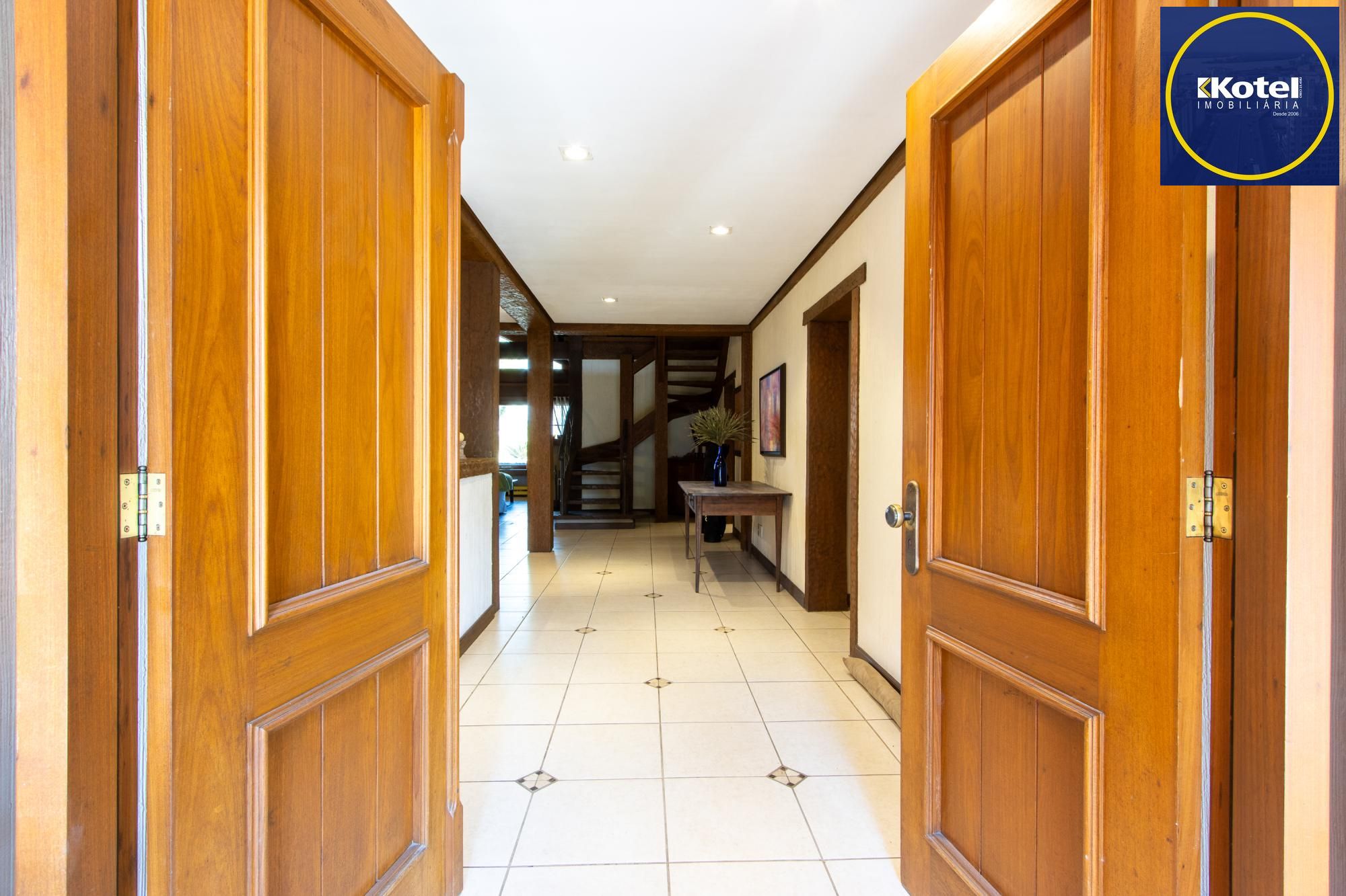 Casa Condominio para Venda - 596m², 4 dormitórios, sendo 4 suites, 5 vagas - Terra Ville