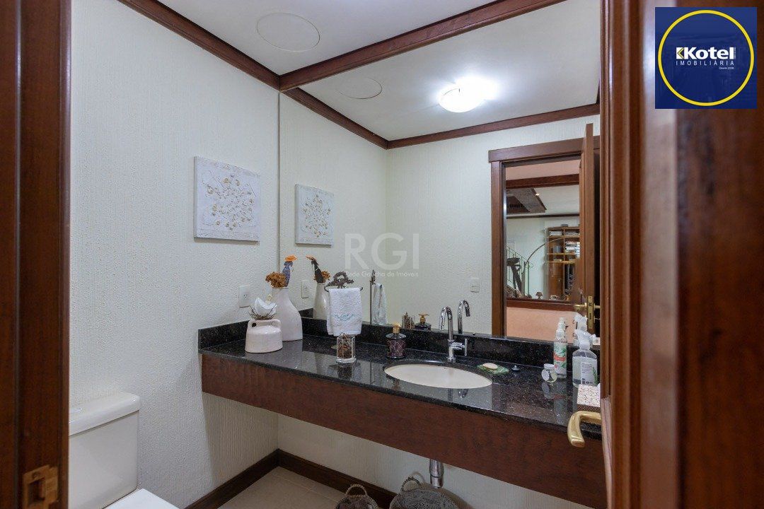 Casa Condominio para Venda - 352.91m², 4 dormitórios, sendo 4 suites, 4 vagas - Terra Ville